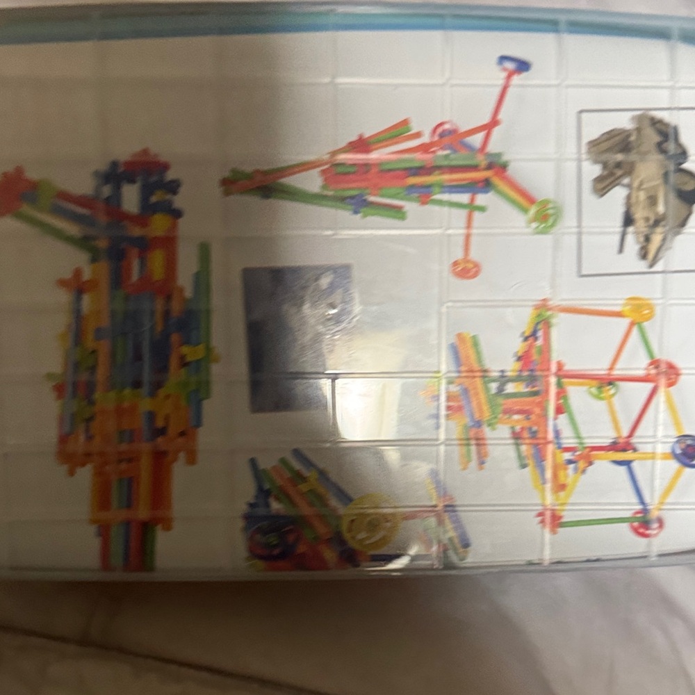 600-Piece Straw Building Set - Multicolor - Picture 6 of 7